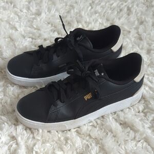 Puma Leather Sneakers